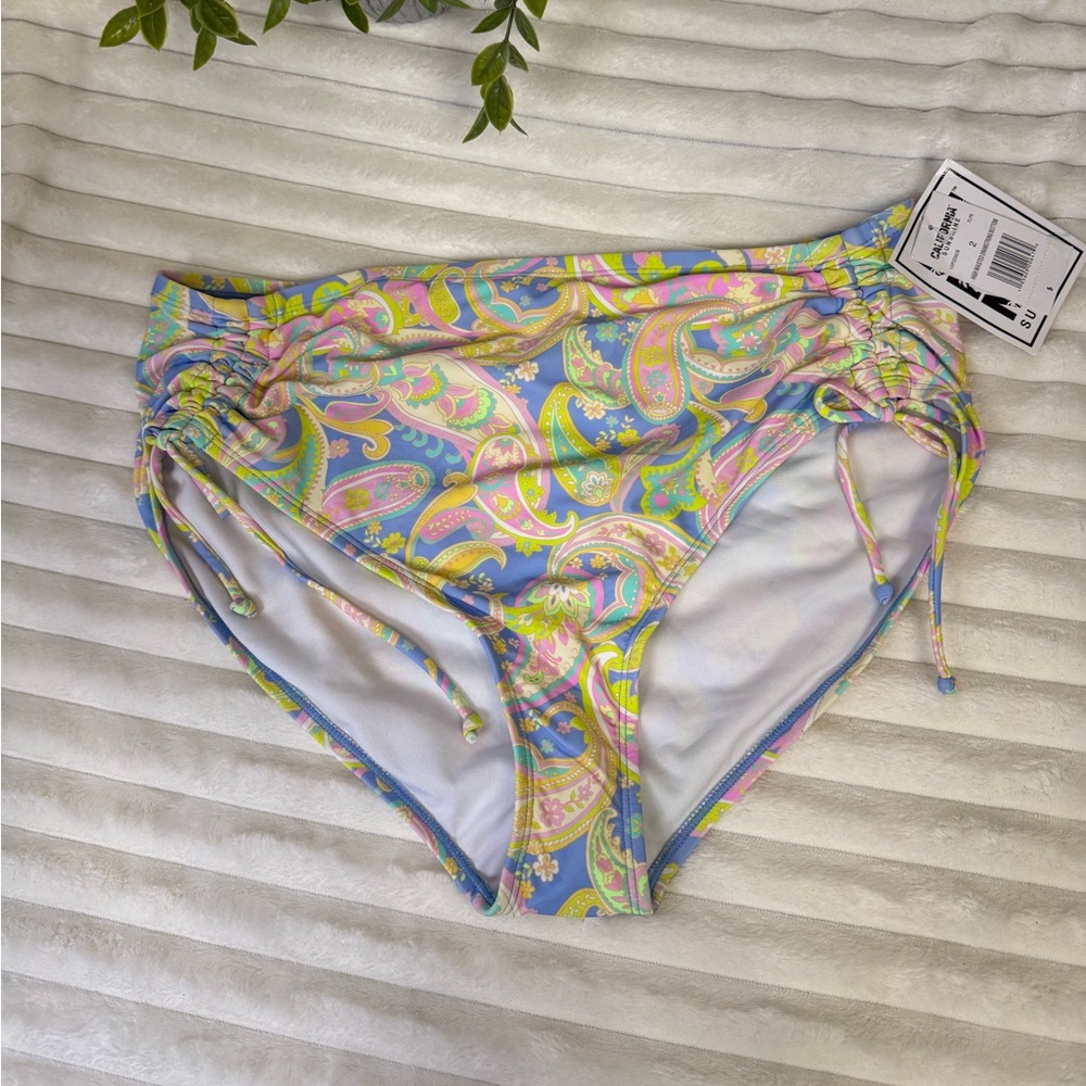 California Sunshine Plus Size Paisley Print Bikini Top size 2